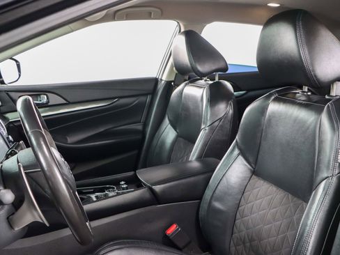 Used 2017 Nissan Maxima SR w/ Midnight Edition image 24