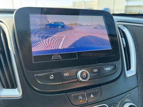 Used 2023 Chevrolet Malibu LT FWD image 20