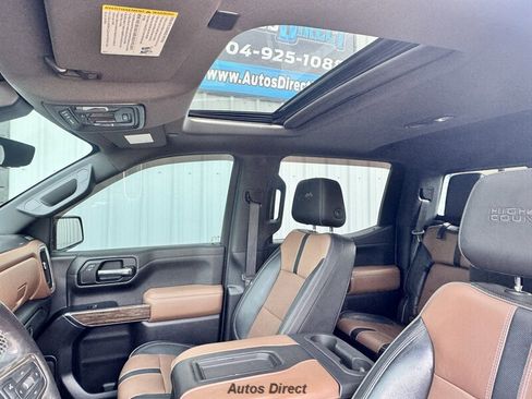 Used 2019 Chevrolet Silverado 1500 High Country w/ Technology Package AWD/4WD image 20