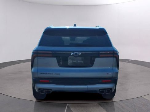Used 2025 Chevrolet Traverse Z71 w/ Driver Confidence Package AWD/4WD image 4