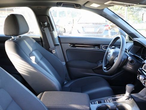 Certified 2025 Honda Civic Sport image 8