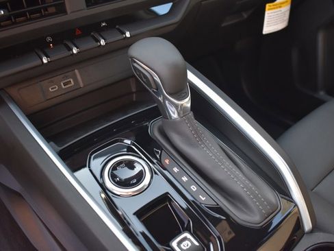 New 2026 Chevrolet Colorado LT w/ LT Convenience Package image 25