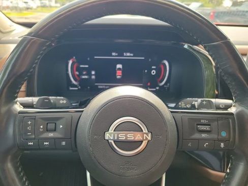 Certified 2022 Nissan Pathfinder Platinum w/ Cargo Package AWD/4WD image 19