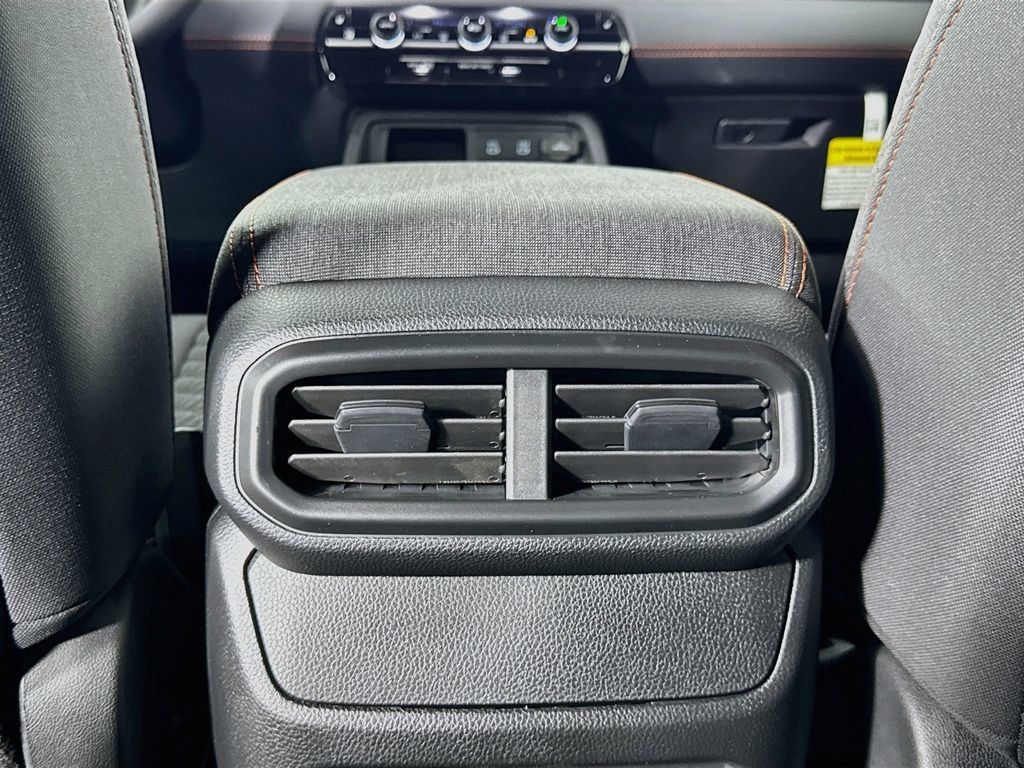 New 2026 Honda Pilot Sport image 30