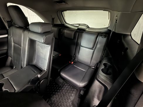Used 2016 Toyota Highlander XLE AWD/4WD image 27
