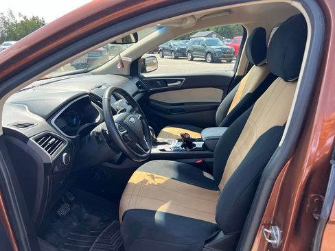 Used 2017 Ford Edge SEL w/ Cargo Accessory Package AWD/4WD image 5