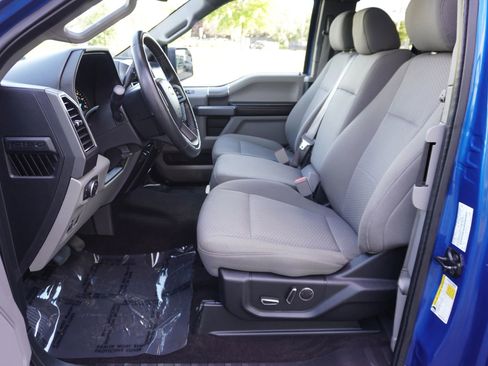 Used 2018 Ford F150 XLT w/ Equipment Group 302A Luxury AWD/4WD image 9