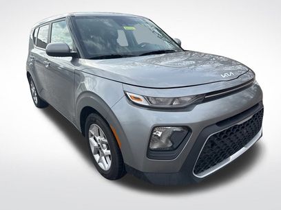 Certified 2022 Kia Soul LX w/ Technology Package