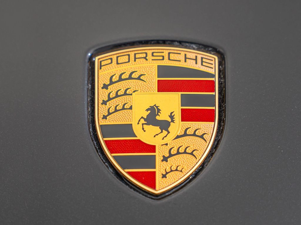 Certified 2023 Porsche Panamera Platinum Edition RWD image 15