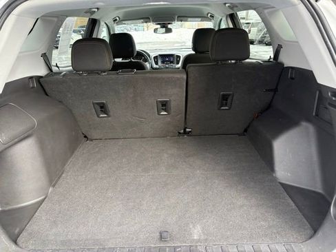 Used 2021 GMC Terrain SLE image 7