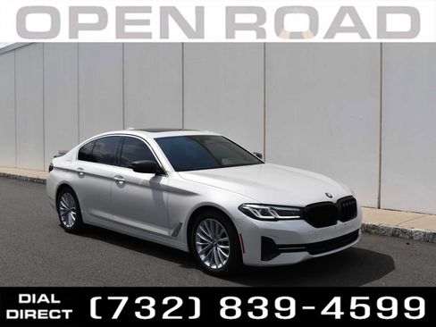 Used 2023 BMW 530i xDrive w/ Convenience Package AWD/4WD image 1