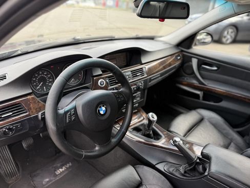 Used 2006 BMW 330i Sedan RWD image 13