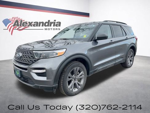 Used 2021 Ford Explorer XLT w/ Equipment Group 202A image 1