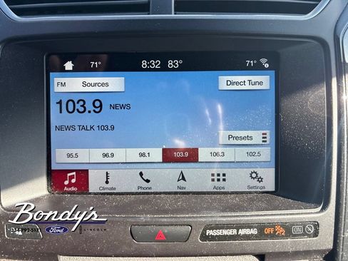 Used 2018 Ford Explorer XLT w/ Equipment Group 202A FWD image 9