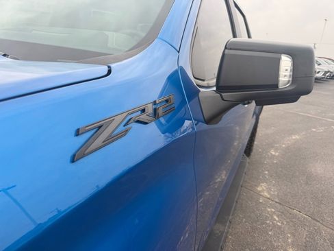 Used 2023 Chevrolet Silverado 1500 ZR2 w/ Technology Package image 10
