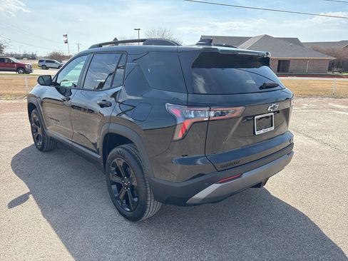 New 2026 Chevrolet Equinox LT w/ Midnight Edition image 4