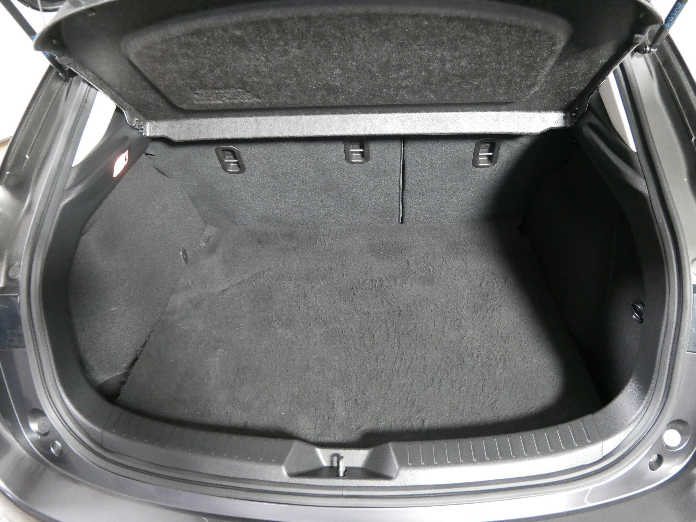 Used 2017 MAZDA MAZDA3 Grand Touring w/ Premium Equipment Package FWD image 18