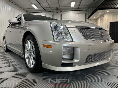 Used 2008 Cadillac STS V RWD image 15