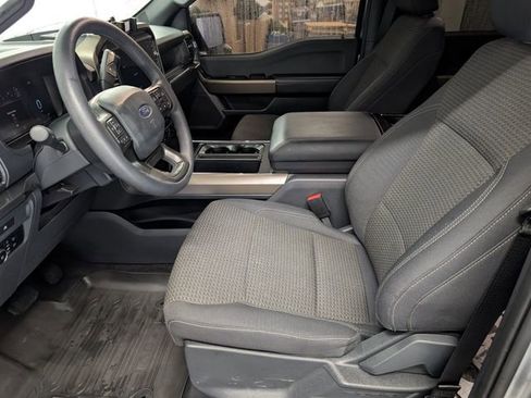 Used 2025 Ford F150 STX w/ Equipment Group 201A FX4 AWD/4WD image 8