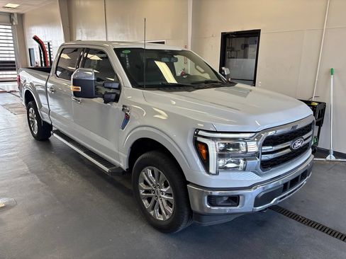 Certified 2025 Ford F150 Lariat w/ Equipment Group 501A Mid AWD/4WD image 8