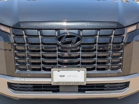 Used 2024 Hyundai Palisade Limited AWD/4WD image 10