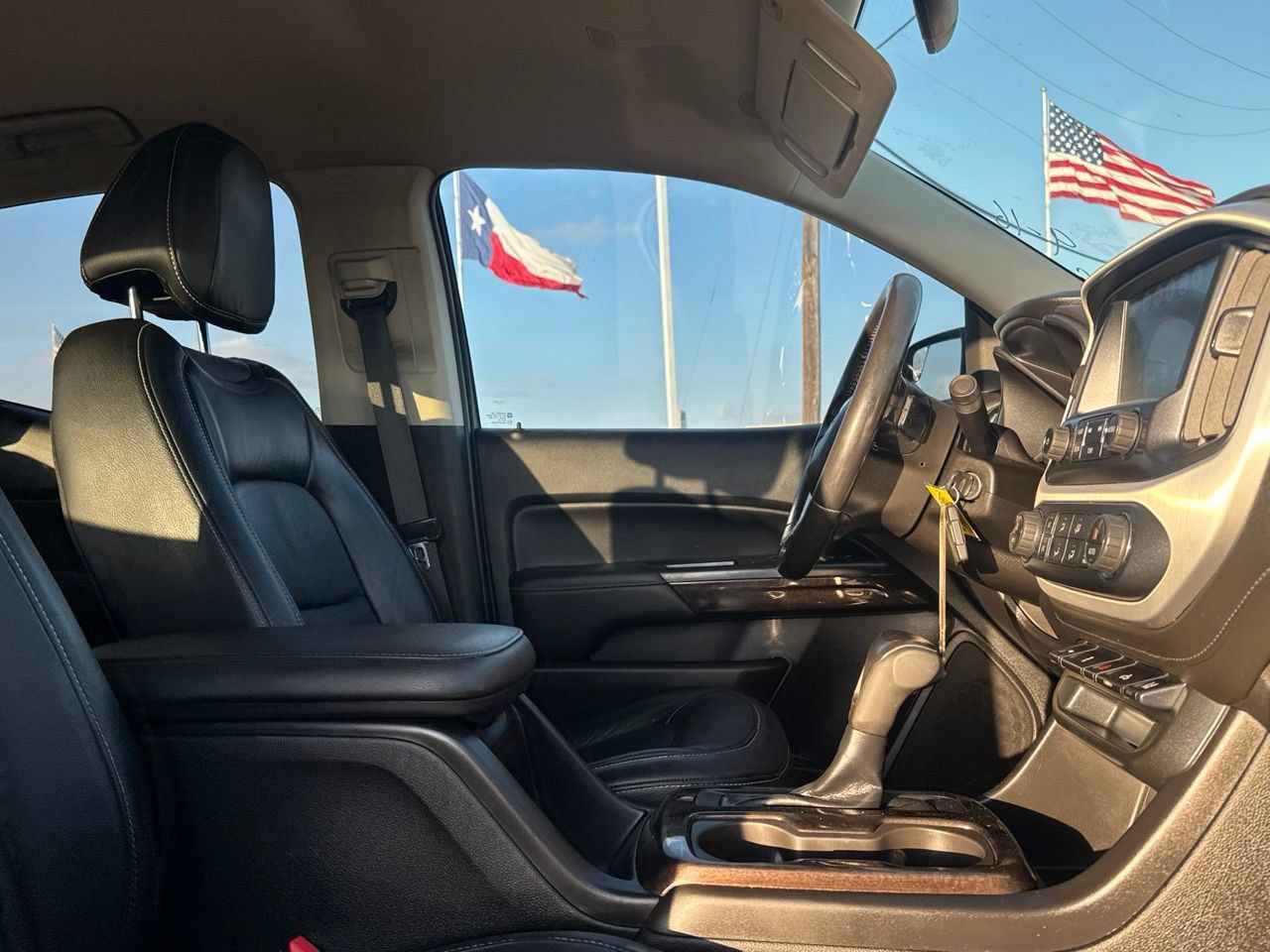 Used 2018 GMC Canyon SLE w/ SLE Convenience Package RWD image 24