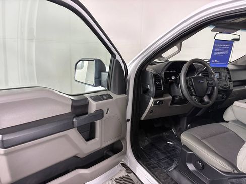 Used 2018 Ford F150 XL w/ Equipment Group 101A Mid AWD/4WD image 12