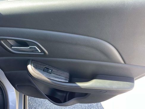 Used 2016 Chevrolet Malibu LTZ FWD image 26