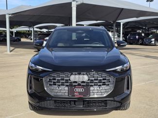 Certified 2025 Audi Q5 Premium w/ Convenience Package video 2