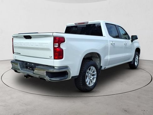 Used 2023 Chevrolet Silverado 1500 LT w/ Z71 Off-Road Package AWD/4WD image 5