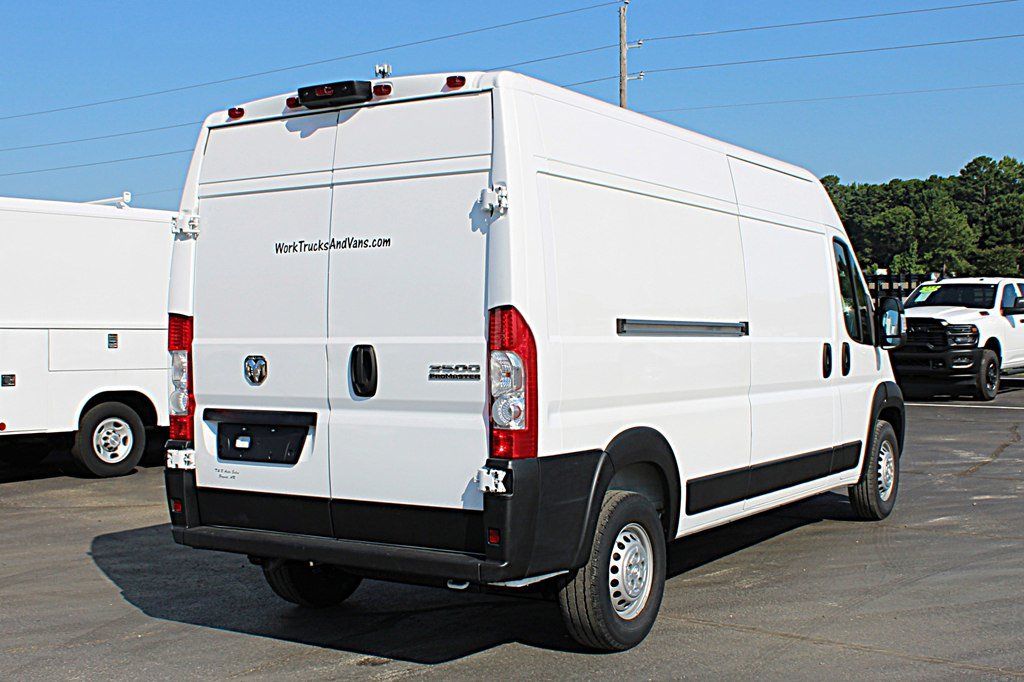 Used 2025 RAM ProMaster 3500 w/ Convenience Group FWD image 5