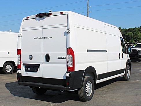 Used 2025 RAM ProMaster 3500 w/ Convenience Group FWD image 5