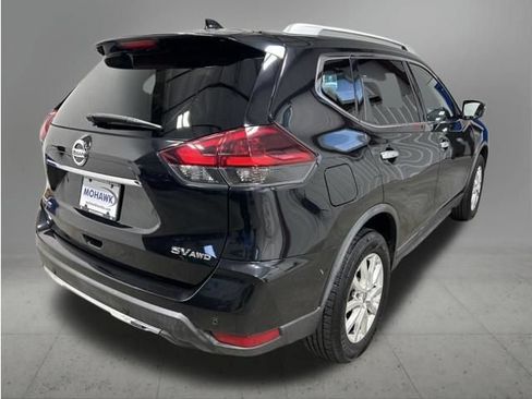 Used 2020 Nissan Rogue SV AWD/4WD image 5