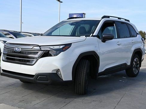 New 2026 Subaru Forester Premium image 7