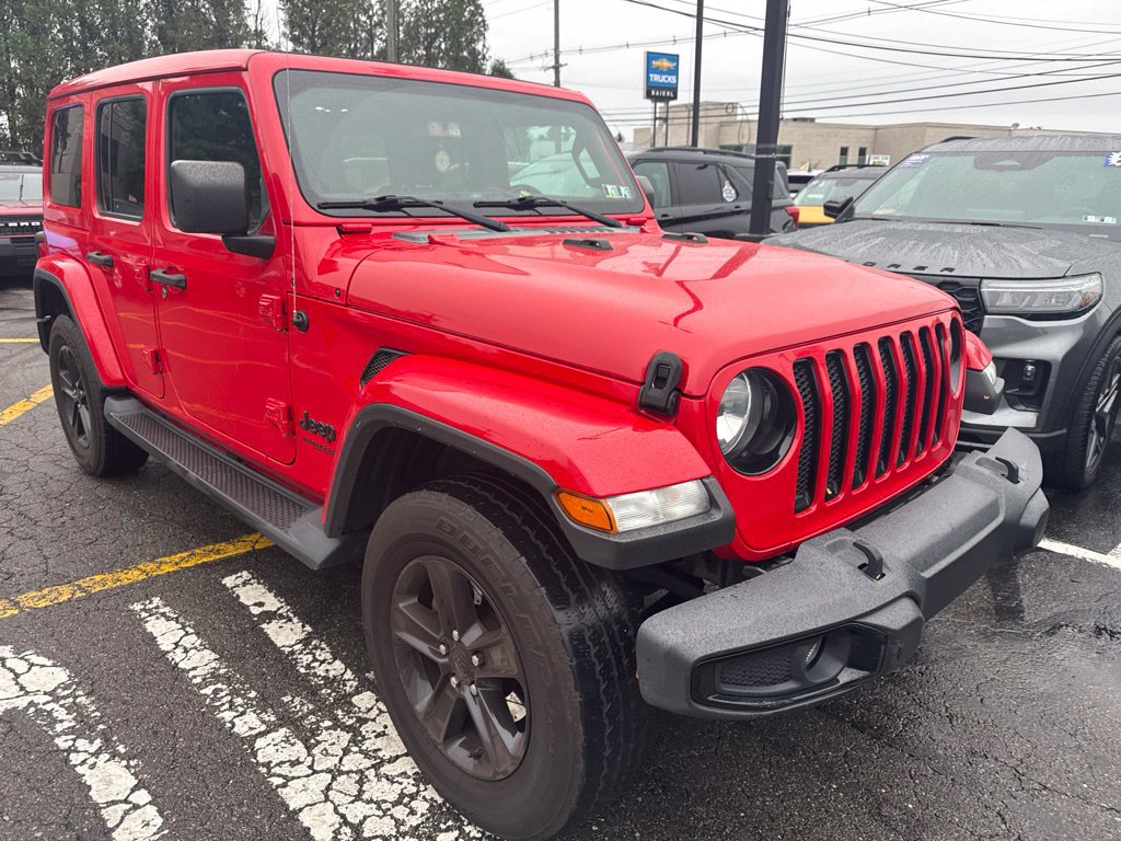 Used 2021 Jeep Wrangler Unlimited Sahara AWD/4WD image 4
