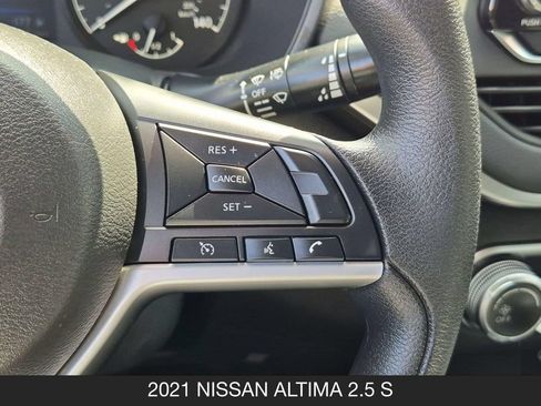 Used 2021 Nissan Altima 2.5 S FWD image 18