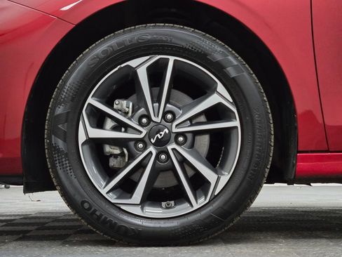 Used 2024 Kia Forte LXS image 15