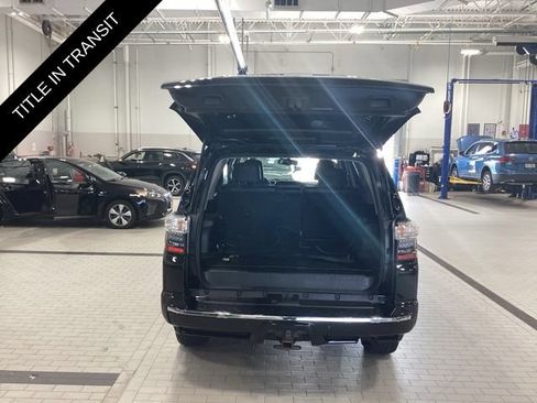 Used 2016 Toyota 4Runner Limited AWD/4WD image 15