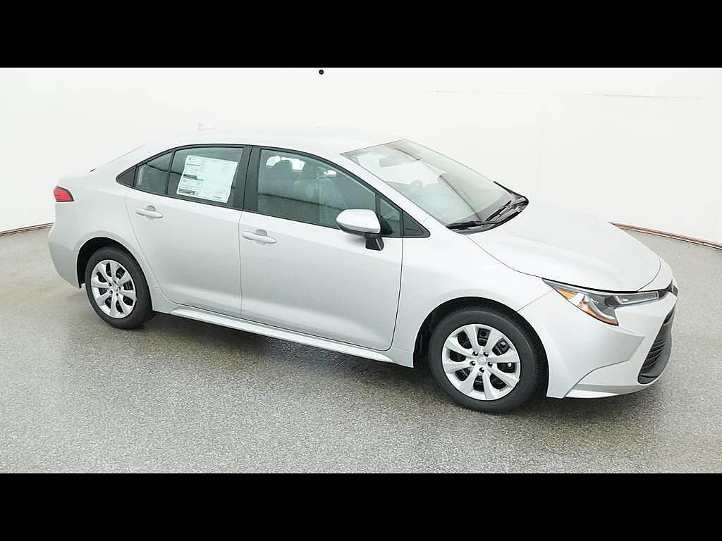 New 2026 Toyota Corolla LE FWD image 11
