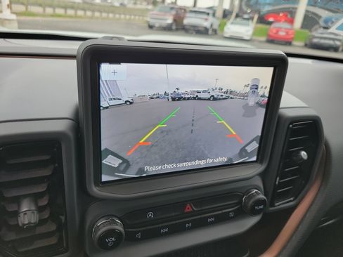 Used 2023 Ford Bronco Sport Outer Banks w/ Tech Package image 10