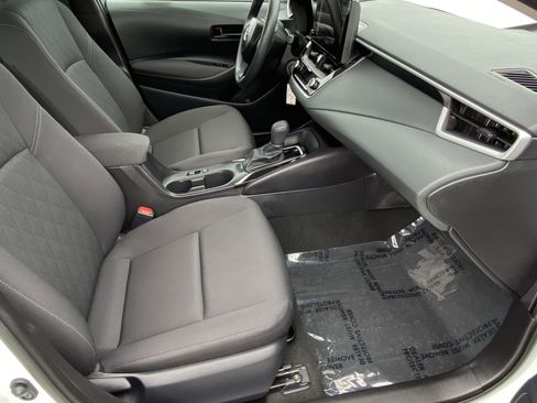 Certified 2026 Toyota Corolla LE FWD image 10