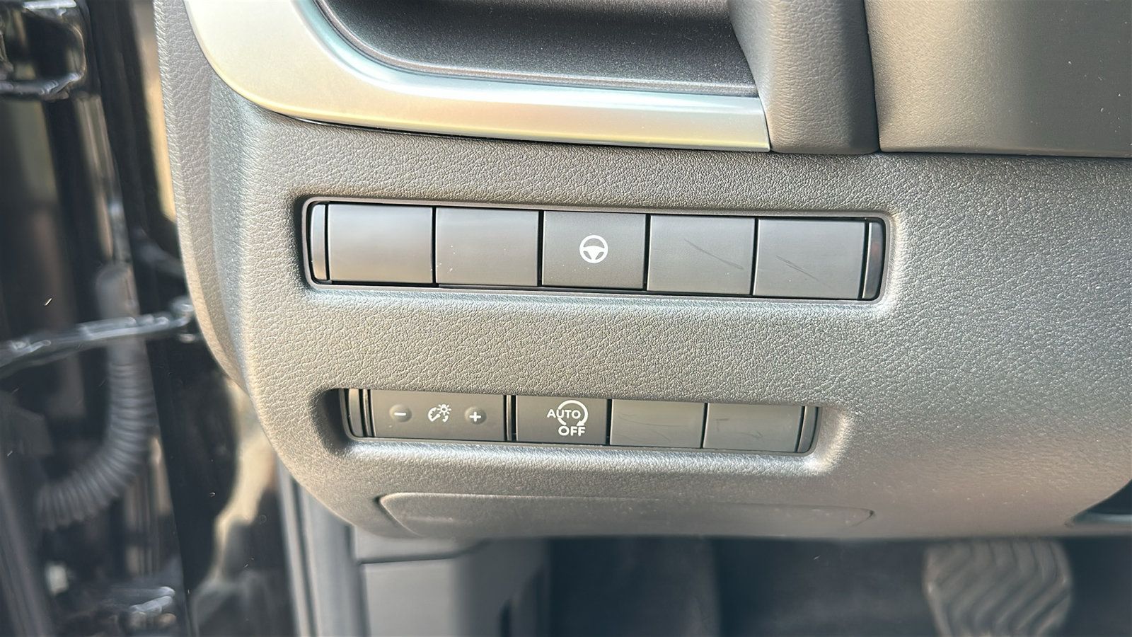 Certified 2023 Nissan Rogue SV AWD/4WD image 13