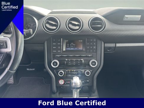 Used 2018 Ford Mustang Coupe RWD image 14