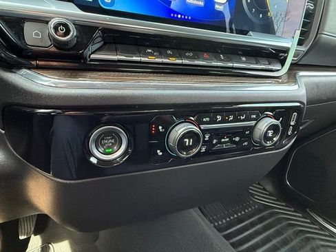 Used 2023 Chevrolet Silverado 1500 LT image 27