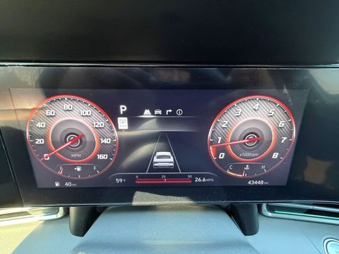 Used 2024 Hyundai Elantra SEL FWD image 13