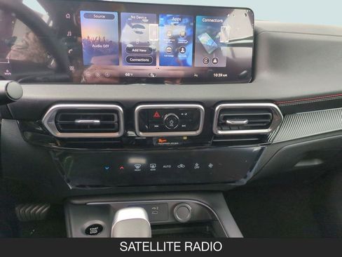 New 2026 Nissan Sentra SR w/ Floor Mat Package FWD image 17