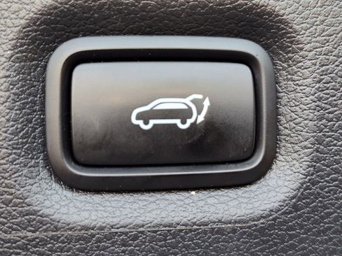 Certified 2023 Hyundai Santa Fe SEL AWD/4WD image 28