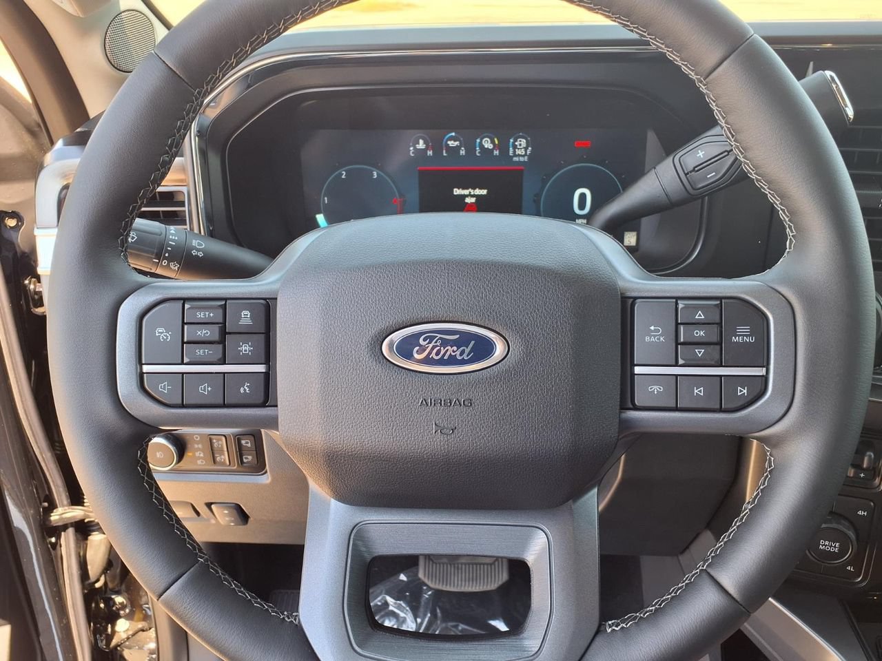 New 2026 Ford F350 Lariat w/ Lariat Premium Package AWD/4WD image 18