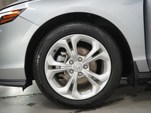 Used 2023 Honda Accord LX image 27