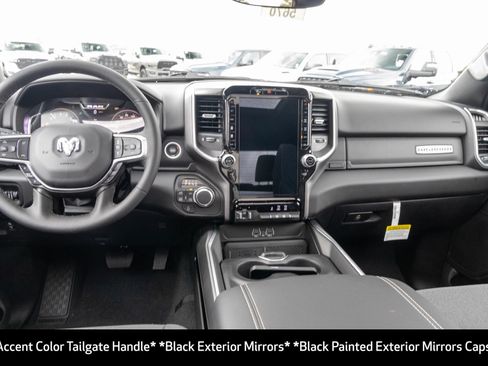 New 2026 RAM 1500 Big Horn AWD/4WD image 19
